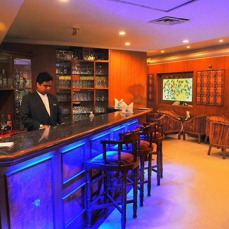 Nalapad'S Hotel Bangalore International Εστιατόριο φωτογραφία
