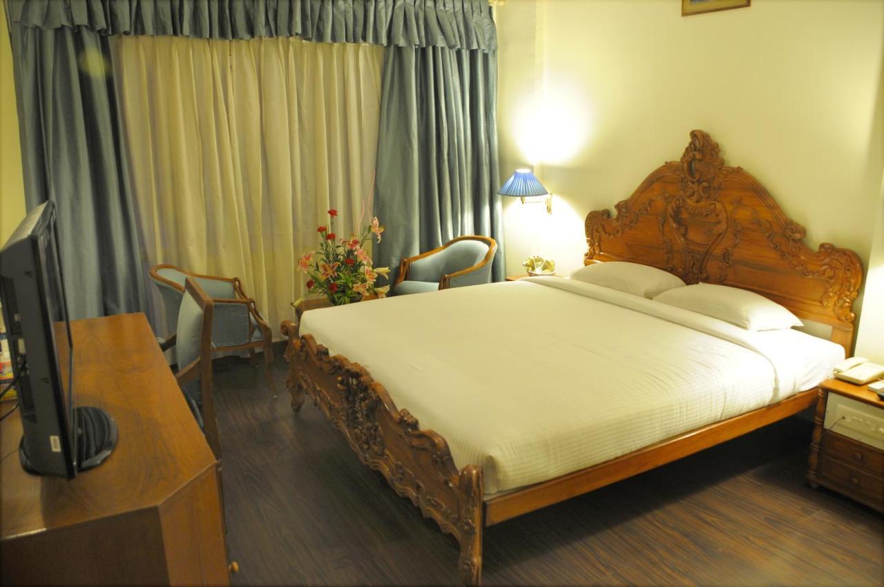 Nalapad'S Hotel Bangalore International Εξωτερικό φωτογραφία