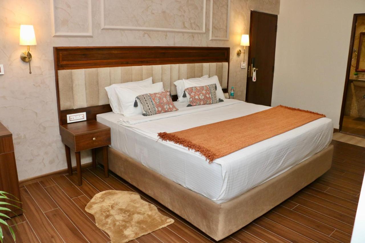 Nalapad'S Hotel Bangalore International Εξωτερικό φωτογραφία