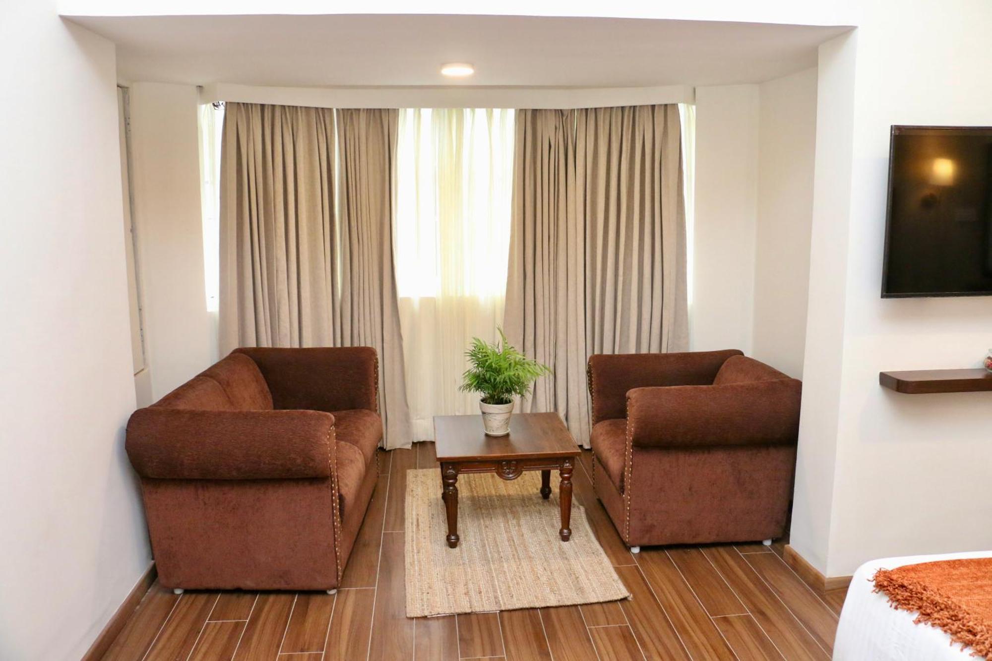 Nalapad'S Hotel Bangalore International Εξωτερικό φωτογραφία