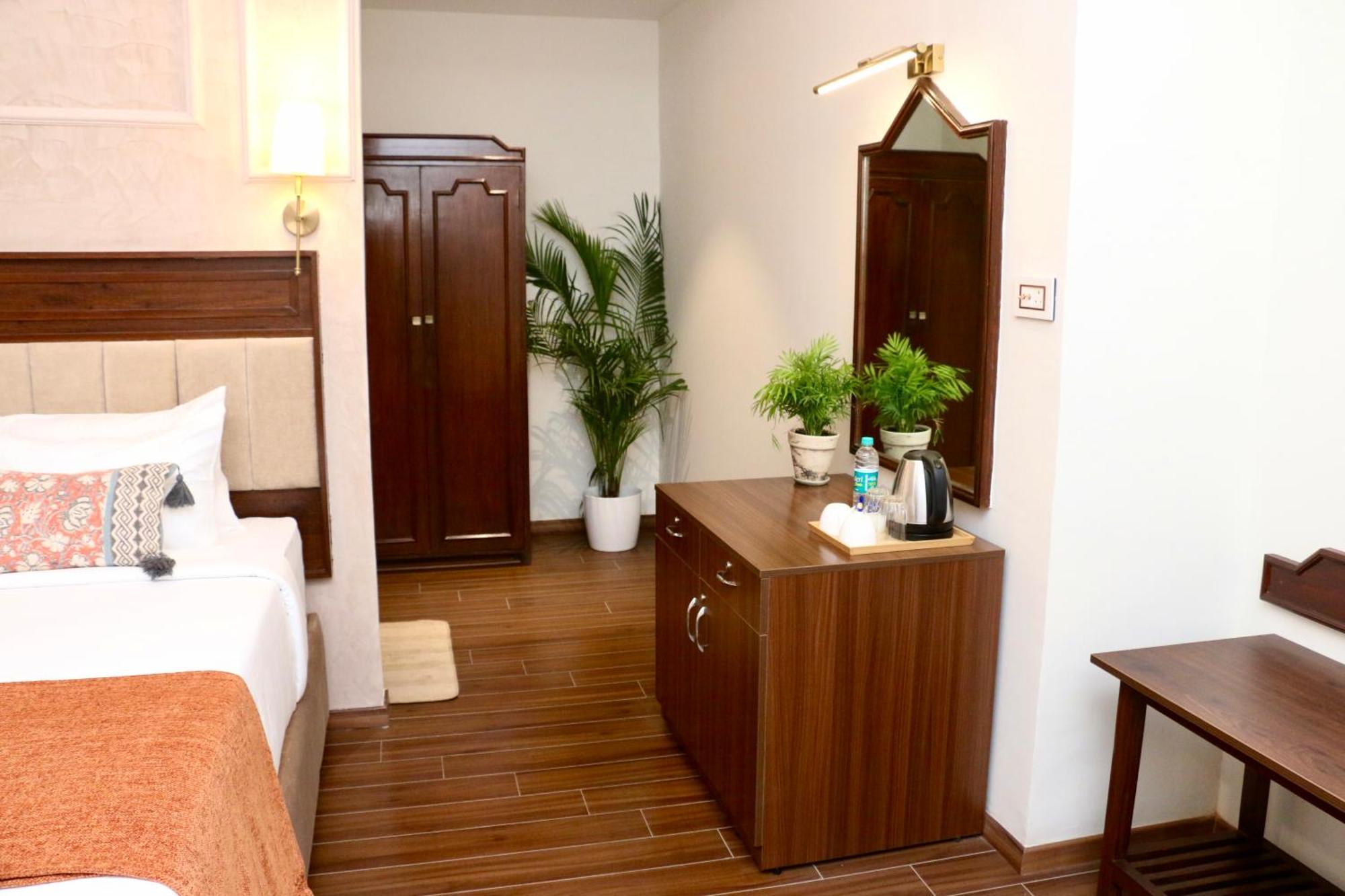 Nalapad'S Hotel Bangalore International Εξωτερικό φωτογραφία