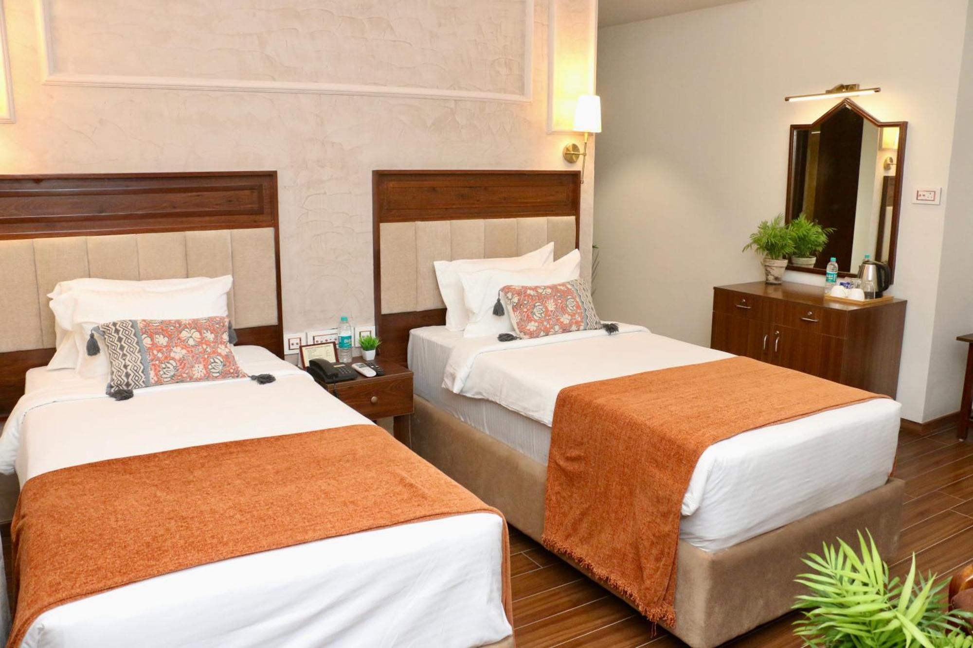 Nalapad'S Hotel Bangalore International Εξωτερικό φωτογραφία