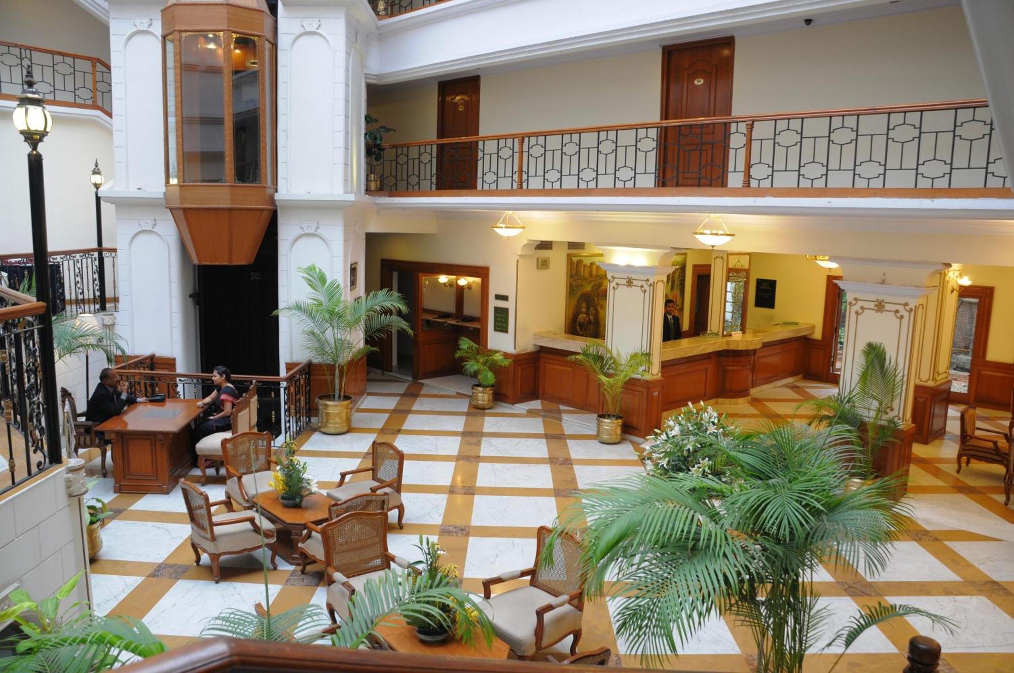 Nalapad'S Hotel Bangalore International Εσωτερικό φωτογραφία