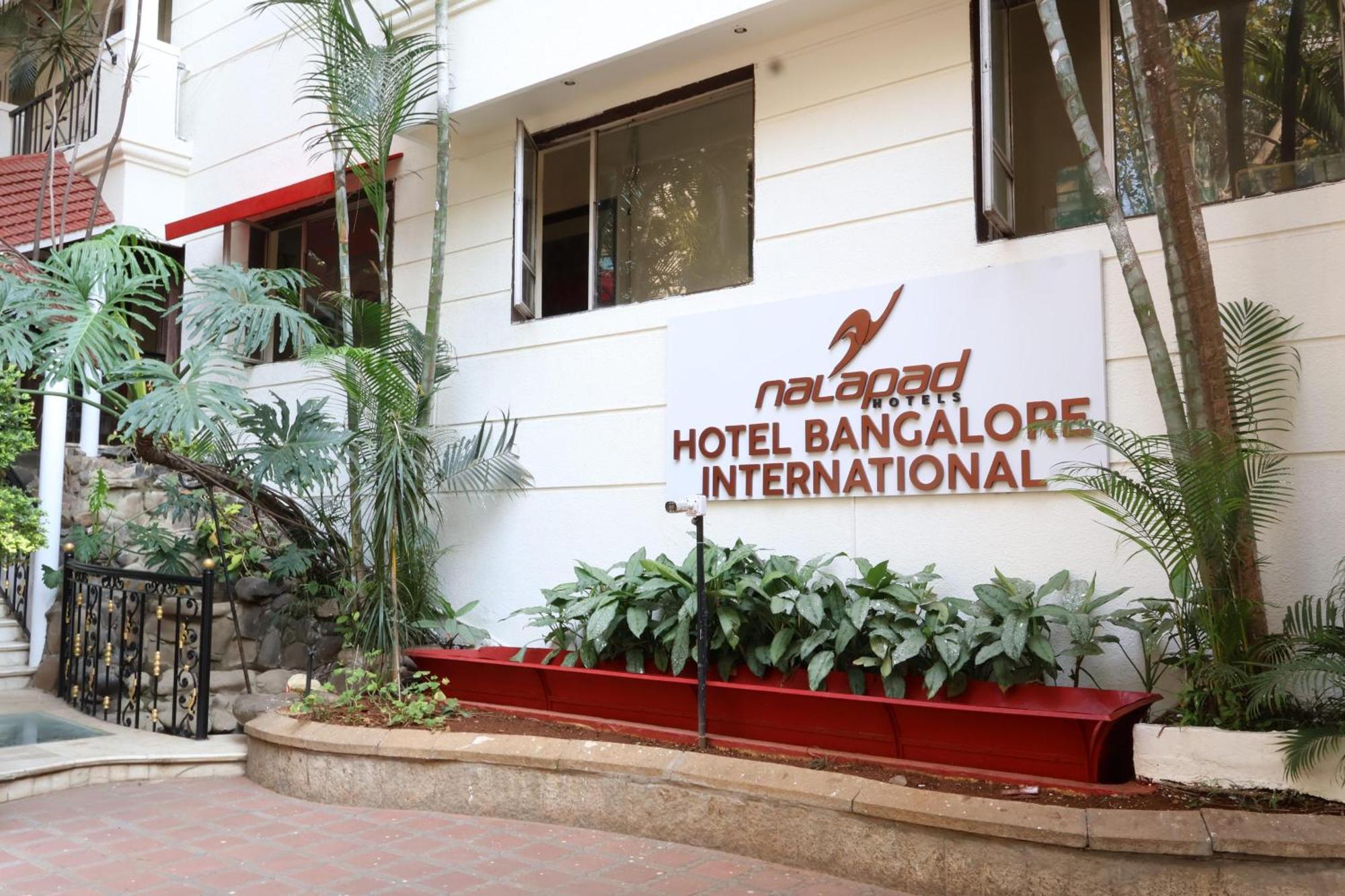 Nalapad'S Hotel Bangalore International Εξωτερικό φωτογραφία