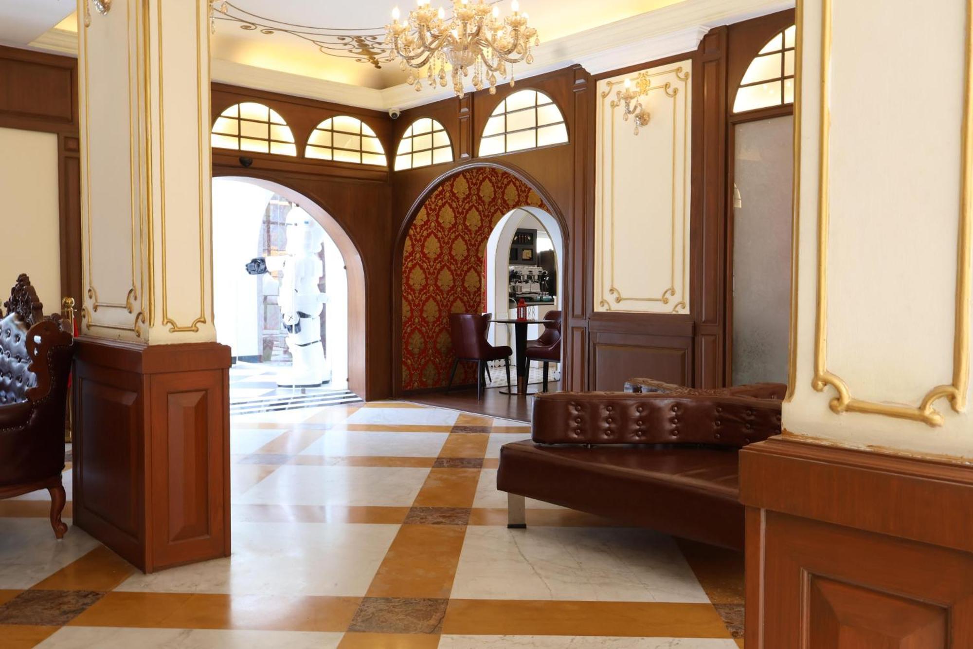 Nalapad'S Hotel Bangalore International Εξωτερικό φωτογραφία