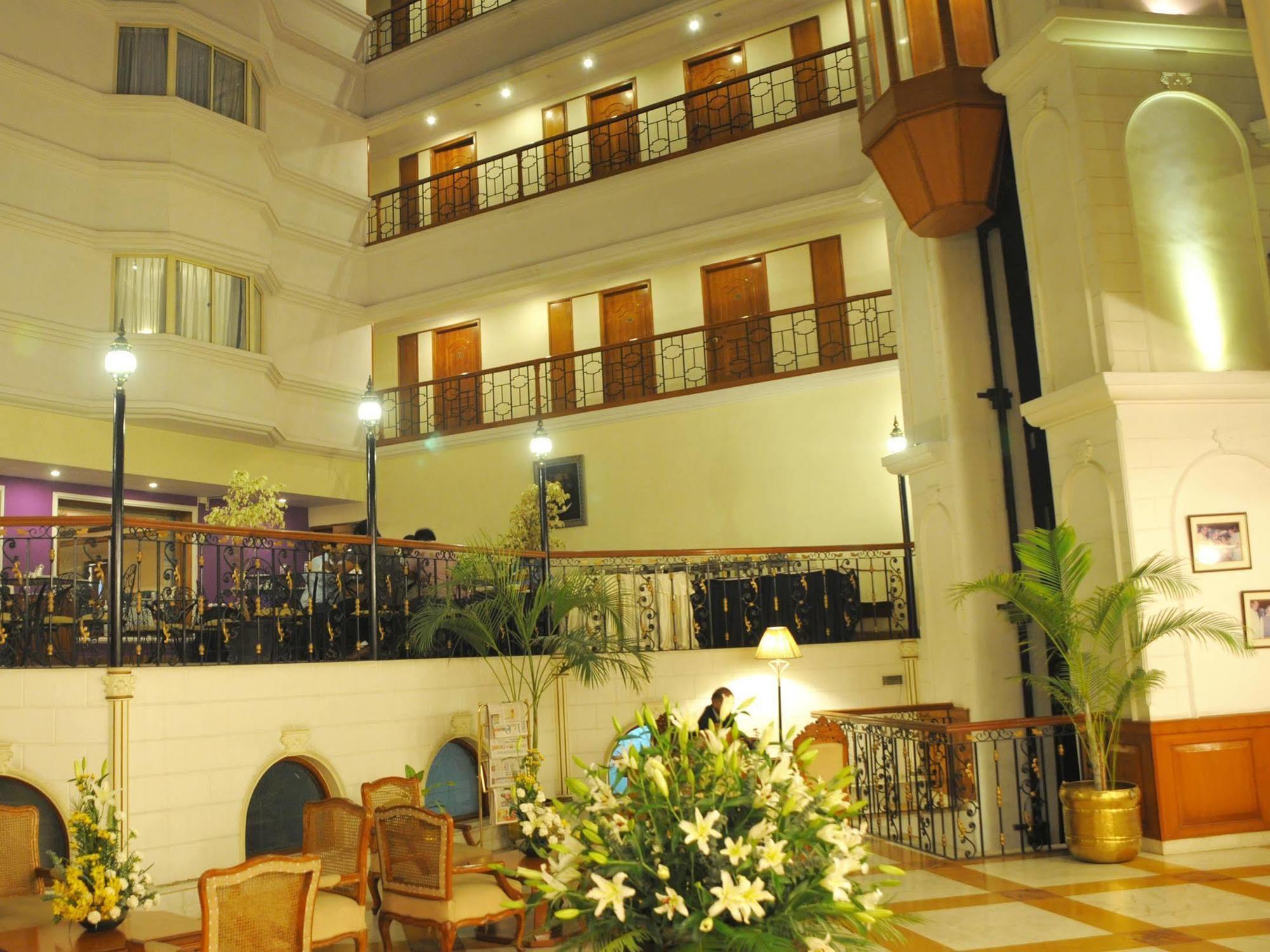 Nalapad'S Hotel Bangalore International Εξωτερικό φωτογραφία